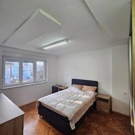Apartment Cozy Flat Near The Center *